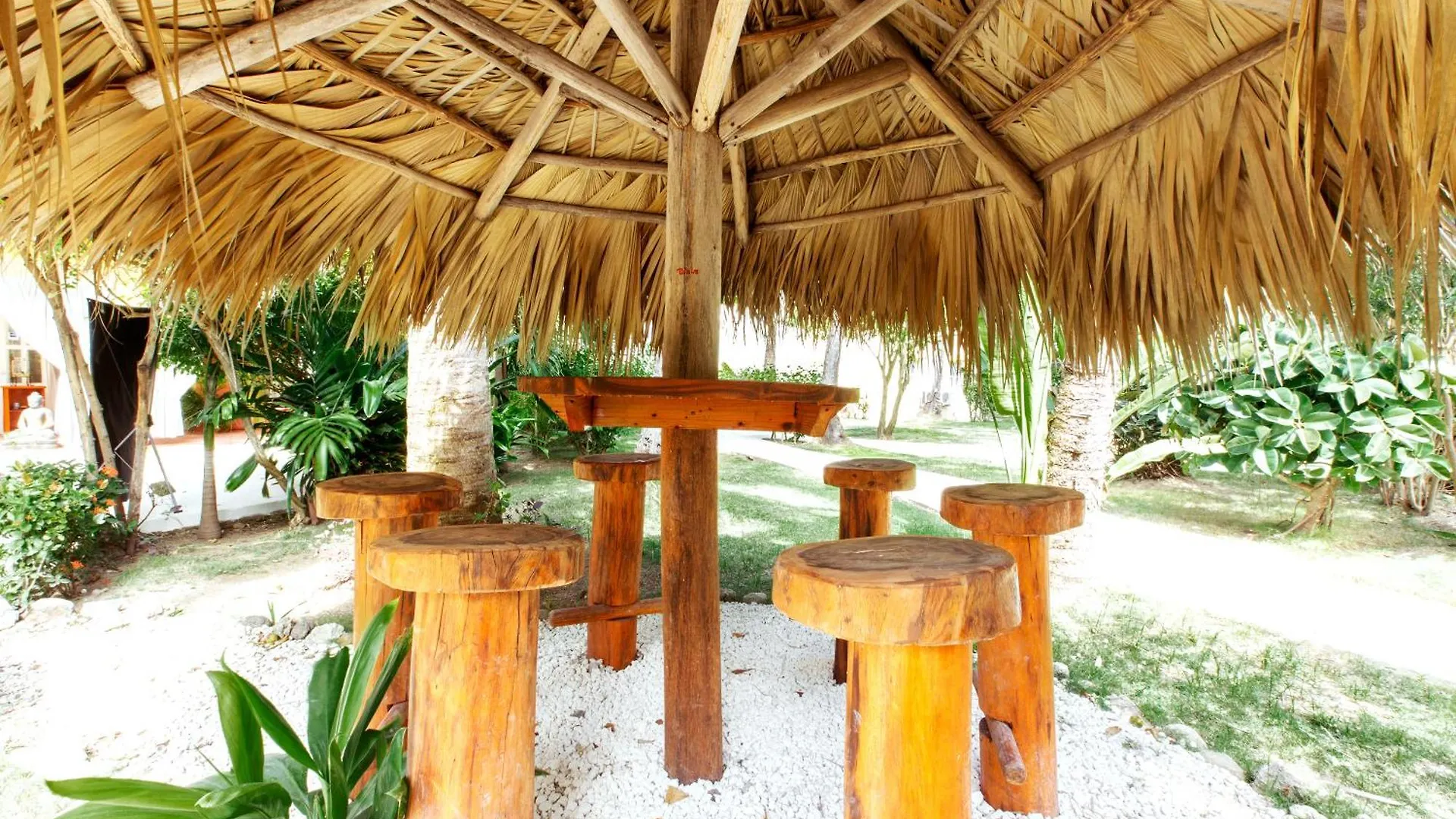 Otel Tropicana Suites Deluxe Playa Los Corales - Wifi, Beach, Pool Punta Cana