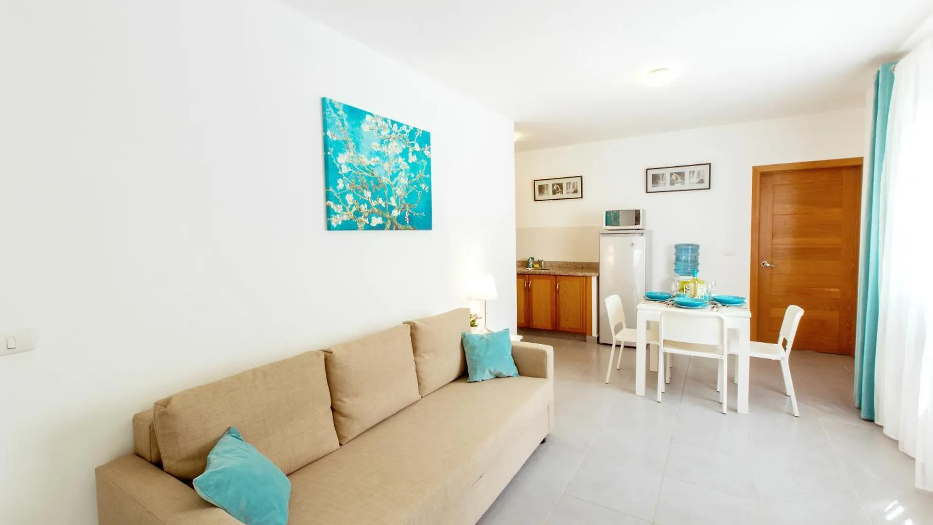 Otel Tropicana Suites Deluxe Playa Los Corales - Wifi, Beach, Pool Punta Cana